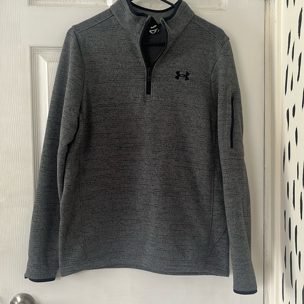 Men’s Under Armour quarter zip. Size small.